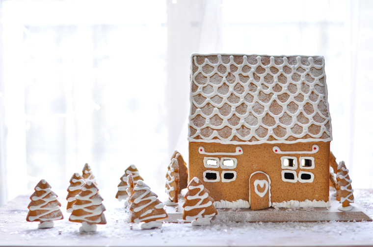 Une maison en pain d'épices pour attendre Noël