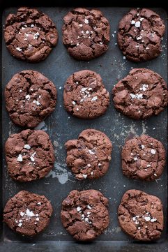 Cookies tout chocolat à la fleur de sel