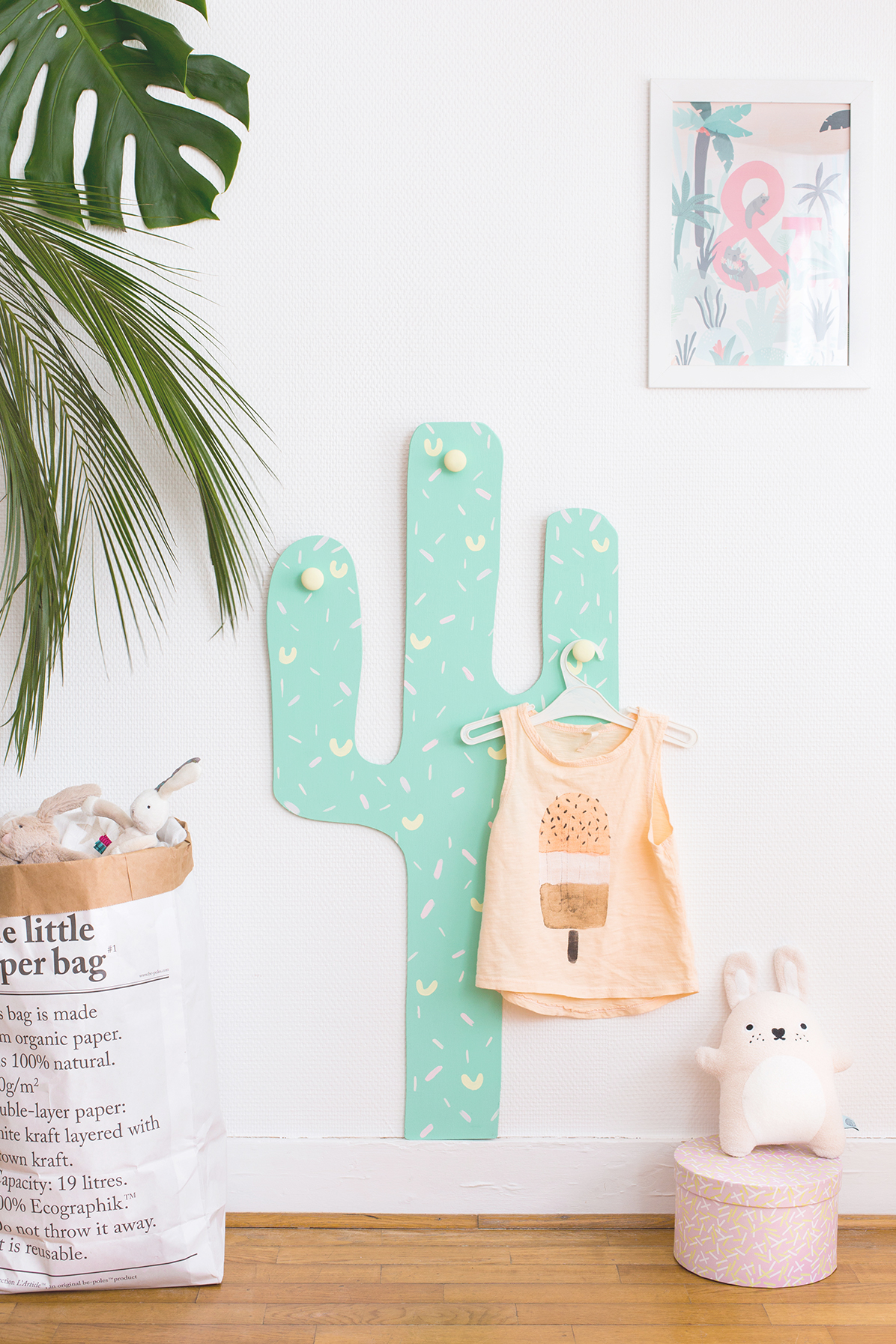 DIY Cactus hooks hanger for kids ◊ Carnets Parisiens