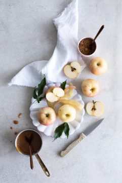 Bundt cake aux pommes et caramel