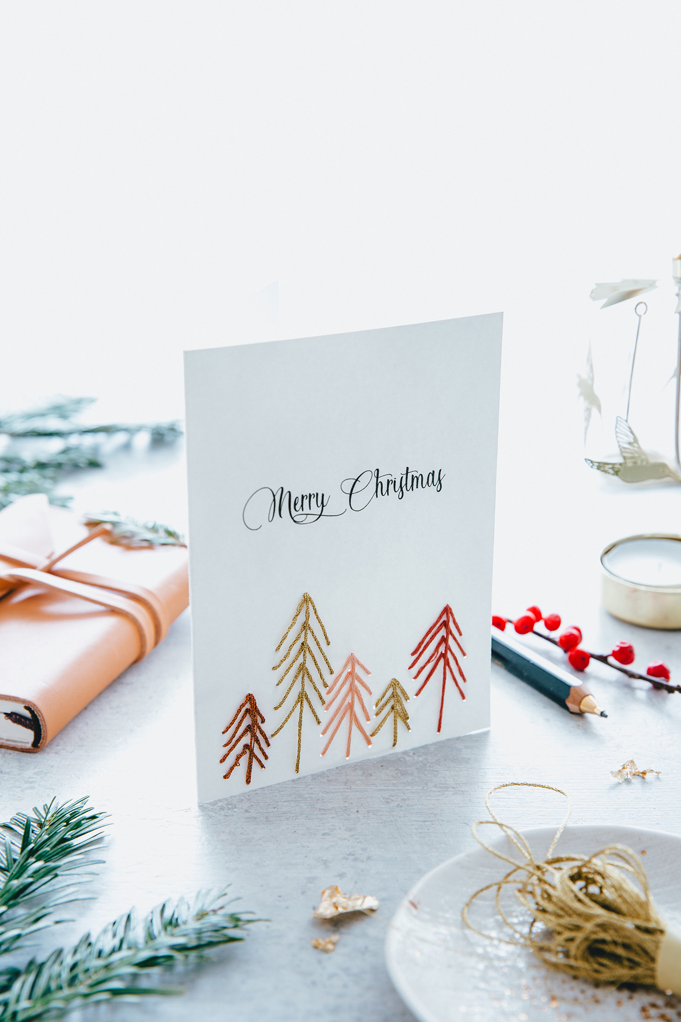 Embroided holiday card - Carnets Parisiens