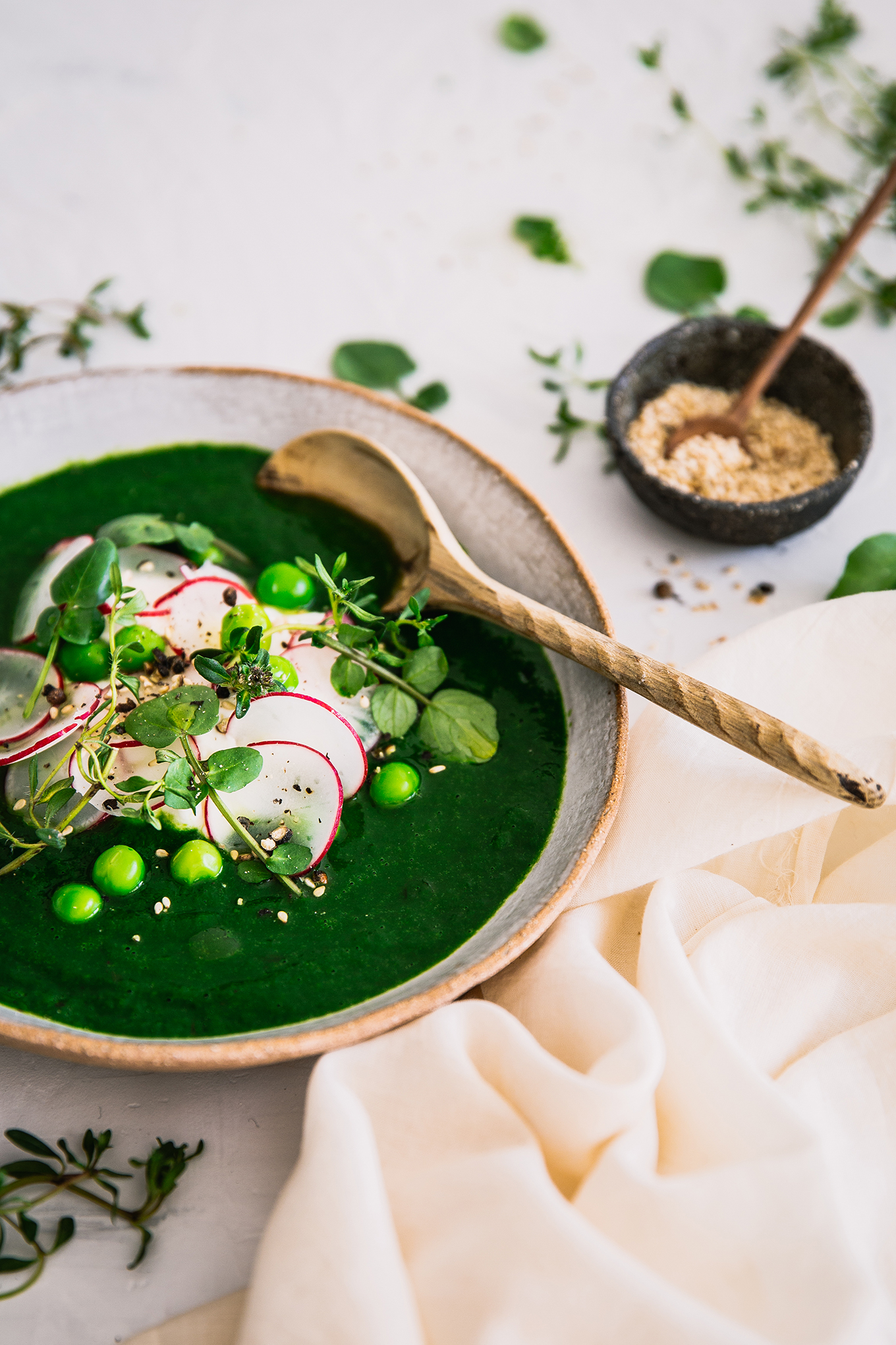 Spinach and fresh peas soup - Carnets Parisiens