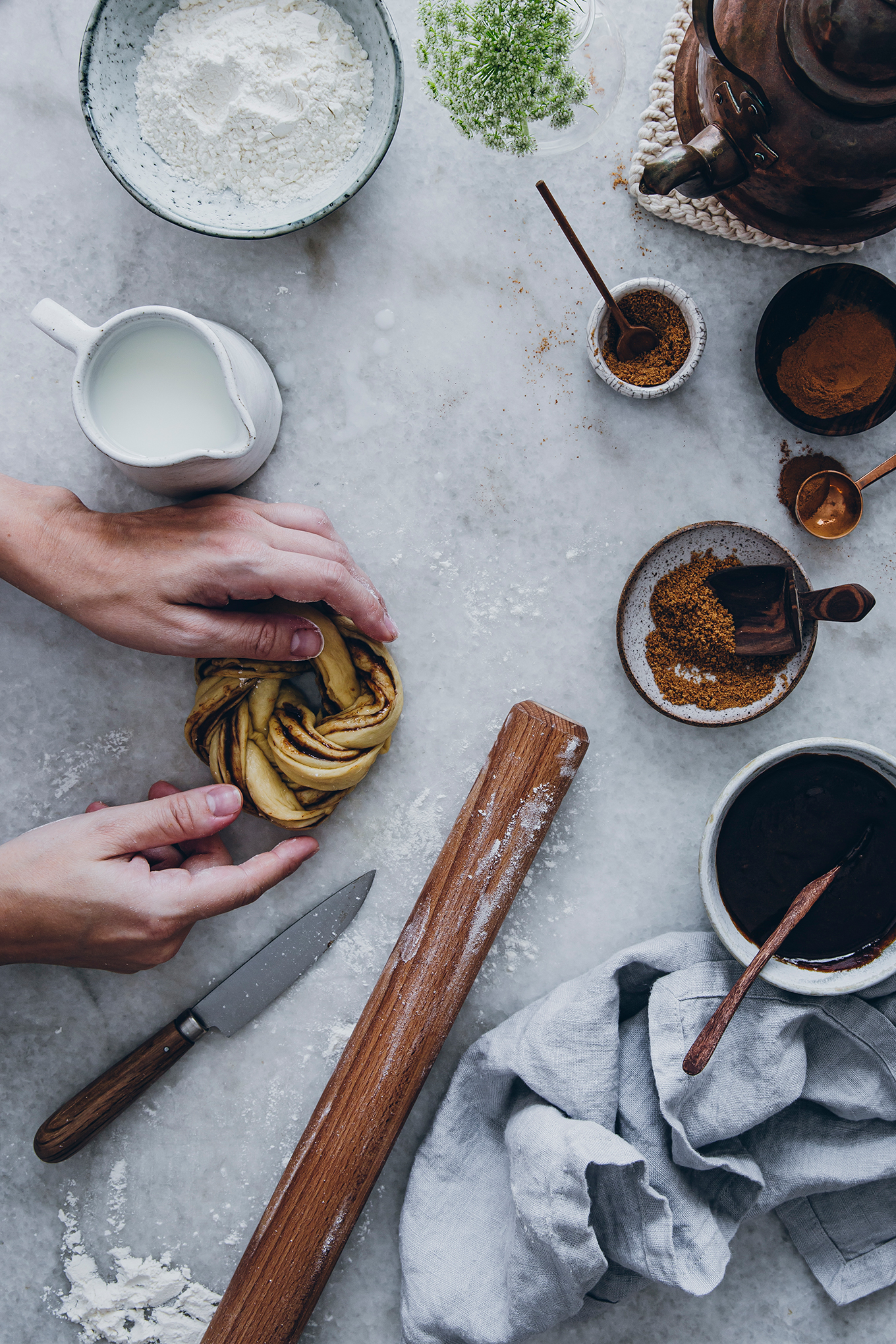 Cinnamon buns - Carnets Parisiens