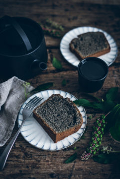 Cake au sésame noir