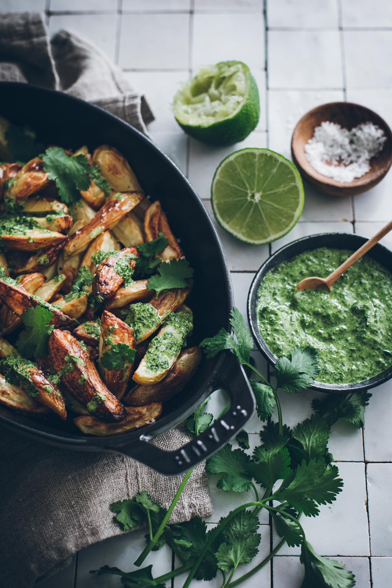 Roasted potatoes - Green tahini sauce