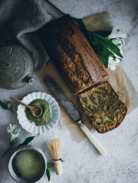 Cake marbré au matcha et vanille