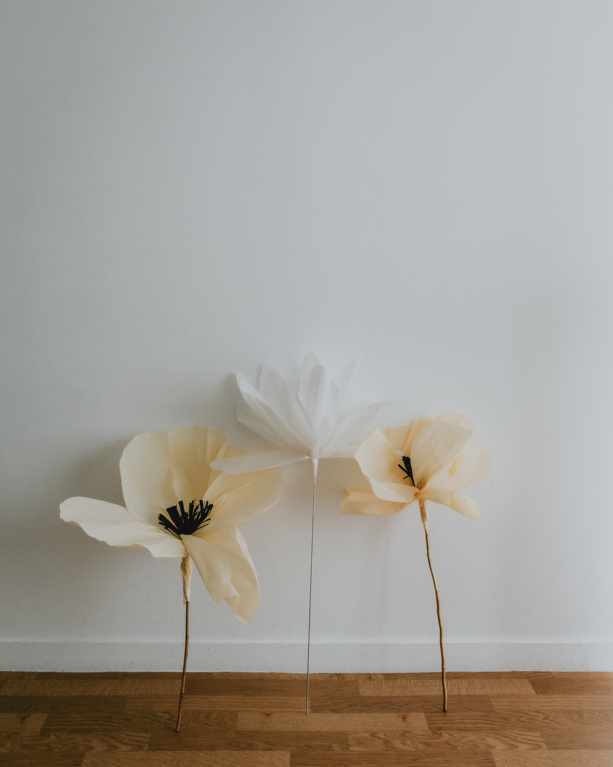 Les fleurs géantes en papier - Carnets Parisiens